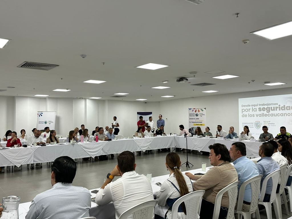 BUGA IMPULSA EL CRECIMIENTO DE LA INVERSIÓN Y EL DESARROLLO ECONÓMICO DE LA REGIÓN BUGA IMPULSA EL CRECIMIENTO DE LA INVERSIÓN Y EL DESARROLLO ECONÓMICO DE LA REGIÓN
